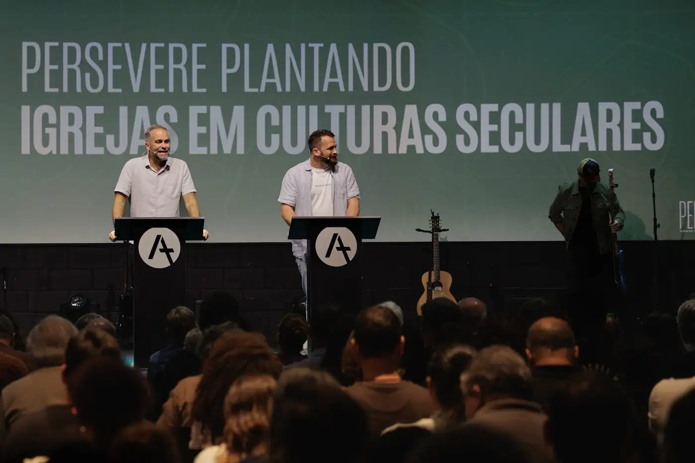 Auditório cheio na conferência anual da Atos 29 Brasil